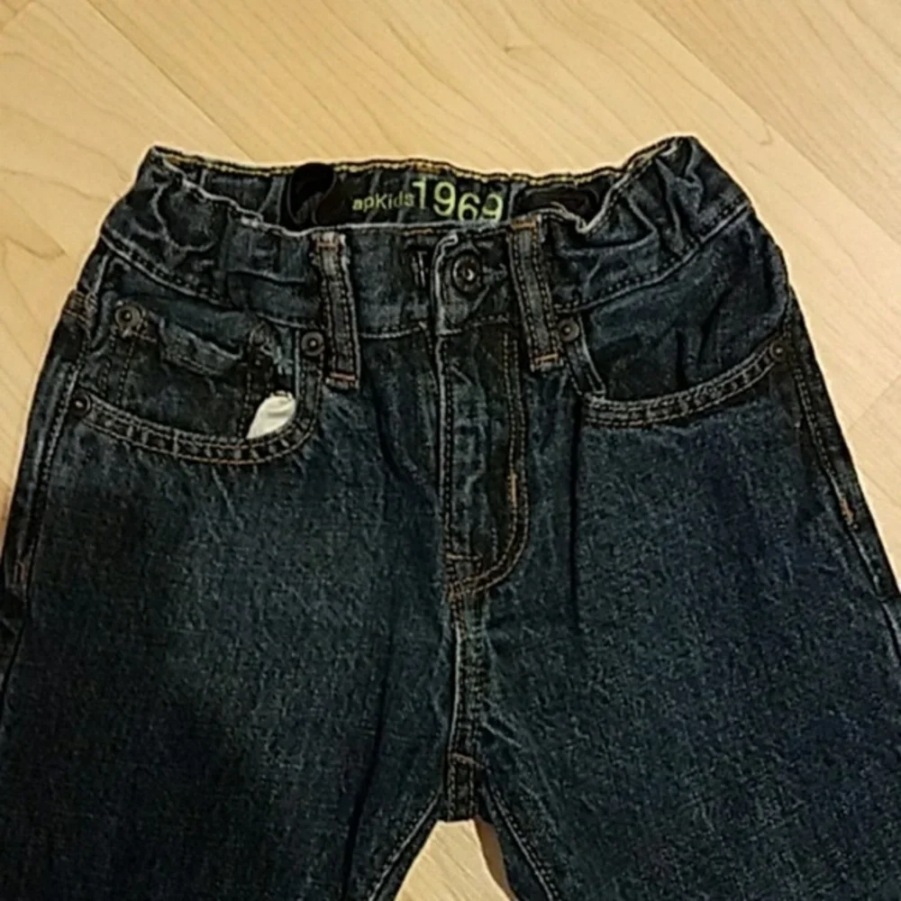 Gap kids Straight Slim Jeans Size 8!